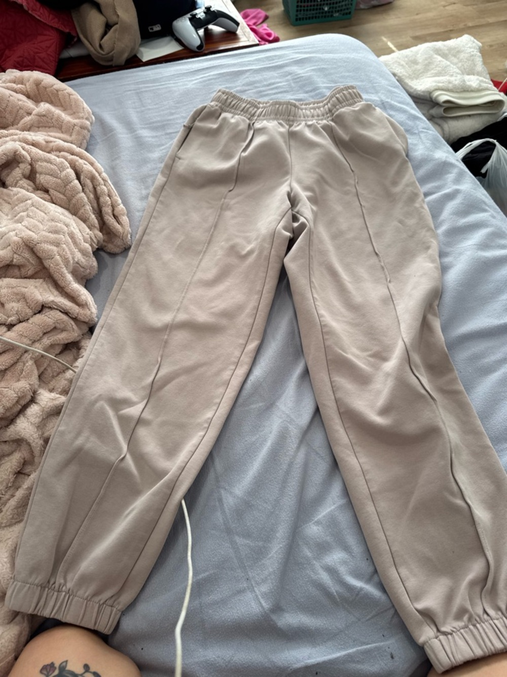 Old Navy Beige/Taupe Elastic Waist Jogger Pants